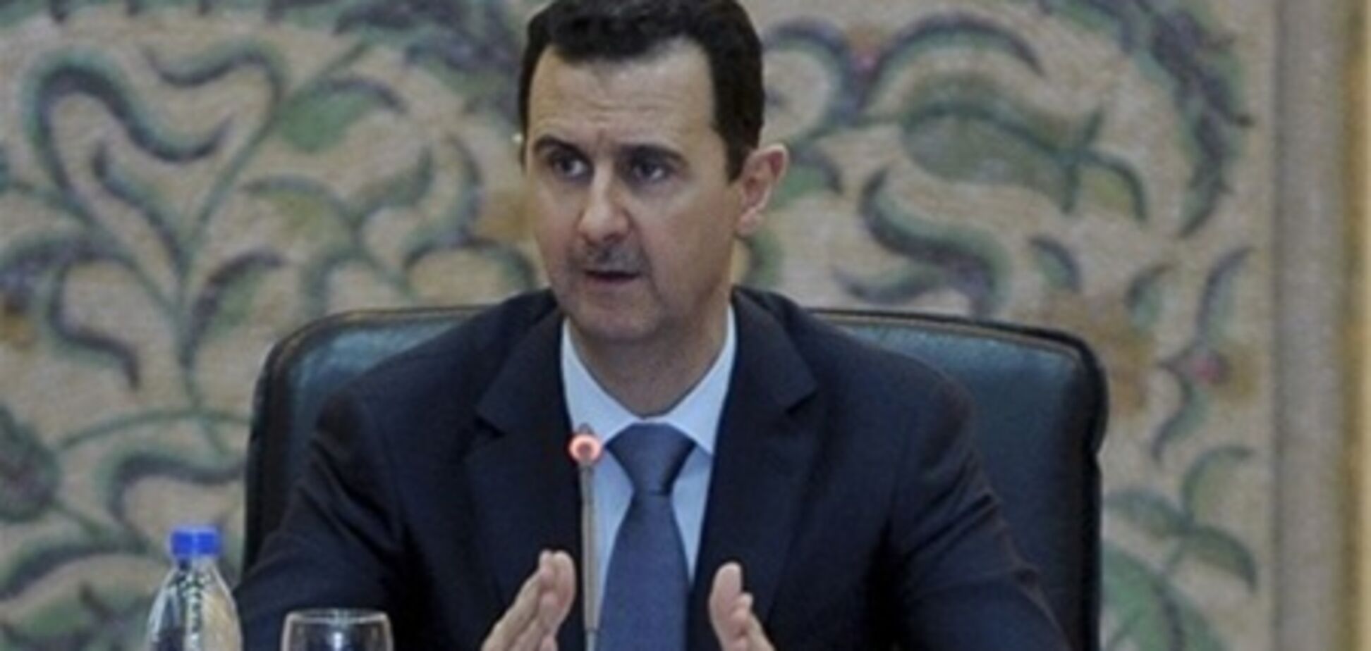 ЄС погрожує Асаду новими санкціями, якщо він не відмовиться від влади