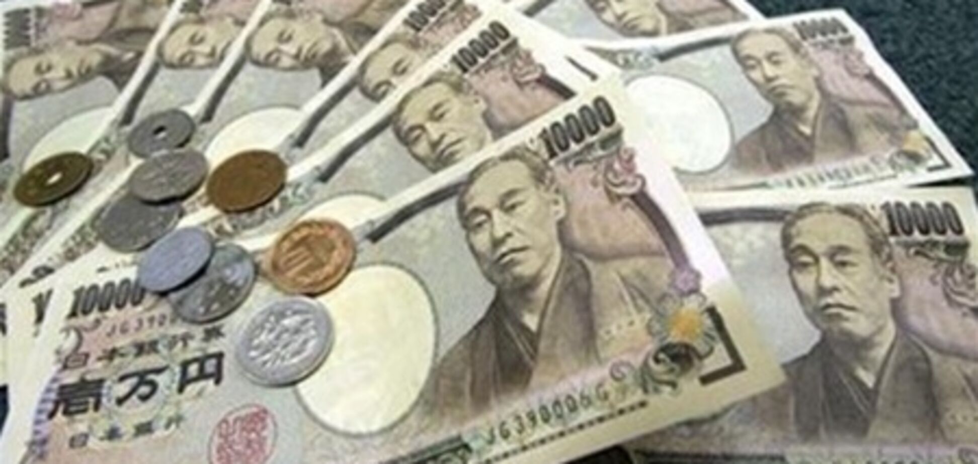 Госдолг Японии превысит 1 квадриллион иен