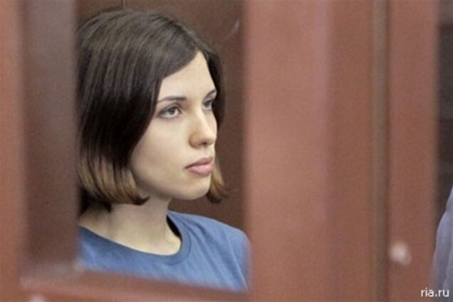 Тюремщики отрицают, что Толоконнокиву содержат в ШИЗО