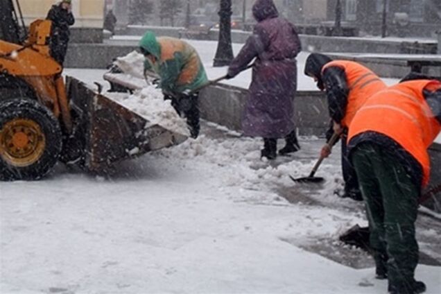 Киев будет засыпать снегом еще неделю