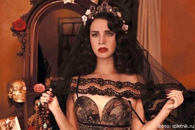 Дель Рей вписалась в итальянский стиль для L'officiel. Фото