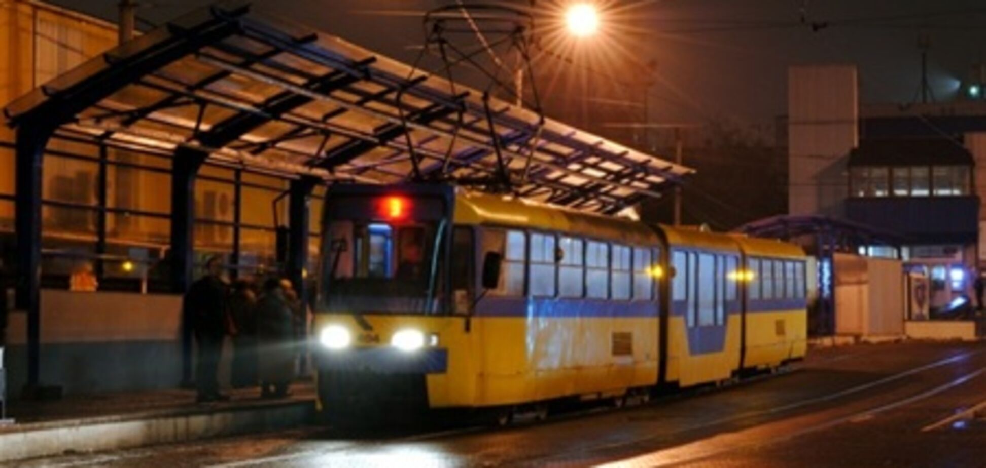 Ночью трамваи временно не будут ездить к ж/д вокзалу