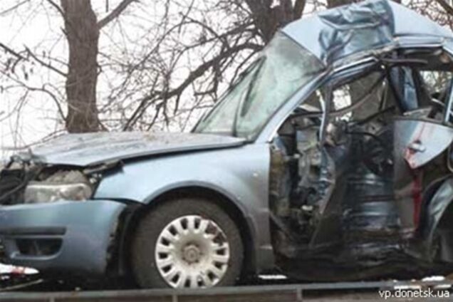 Страшное ДТП на Донетчине: парни погибли, девушки выжили. Фото