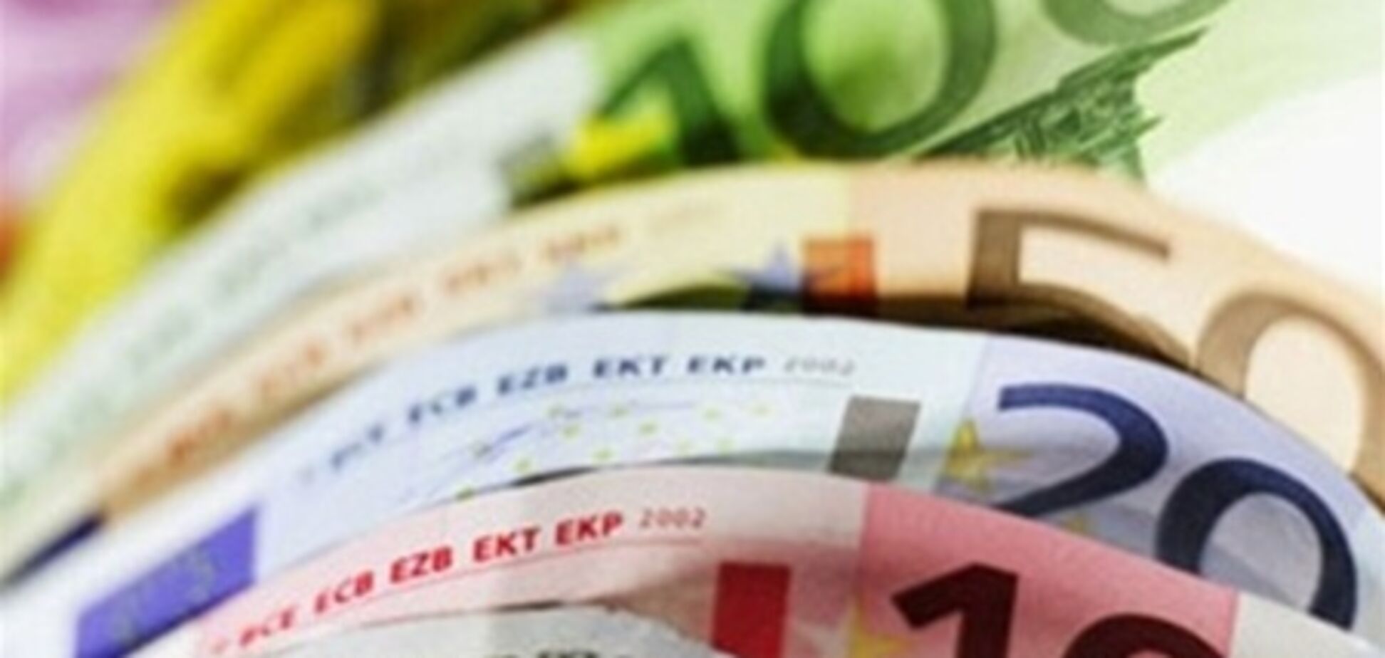 Межбанк открылся ростом евро, 13 марта 2013