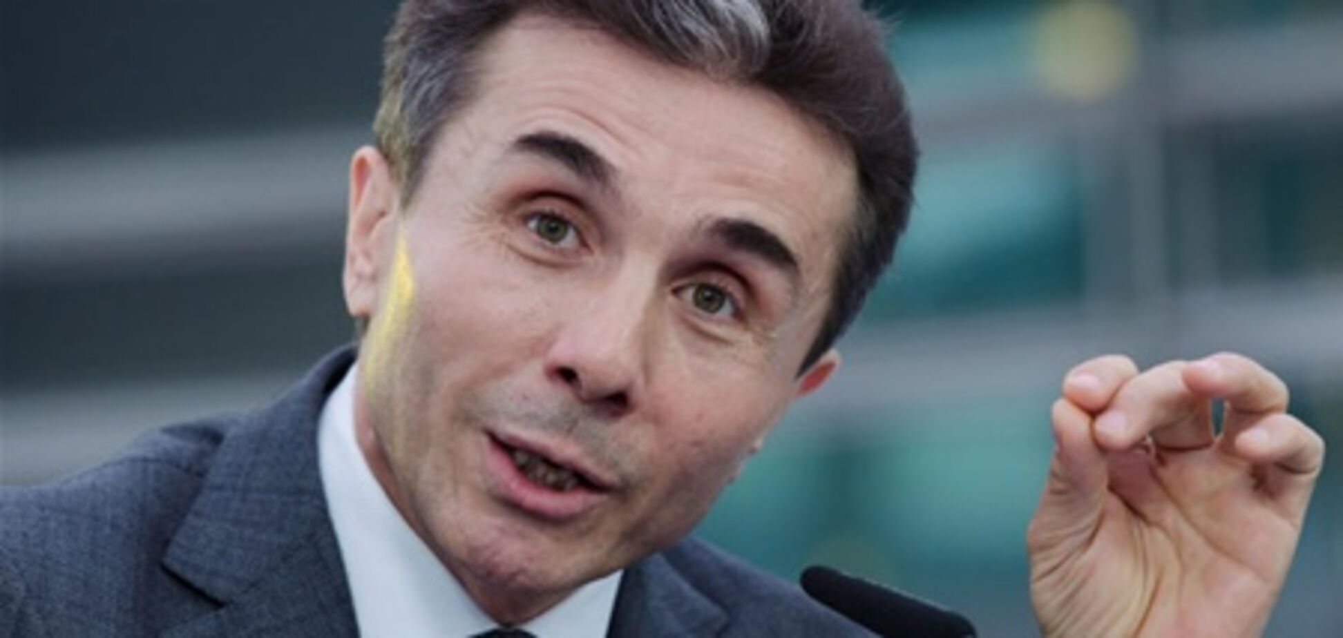 Премьер Грузии урезал министрам зарплату