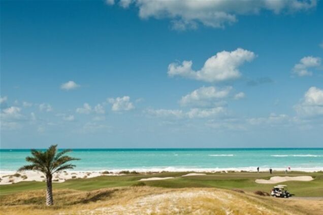 Еще один общественный пляж появился в Абу-Даби