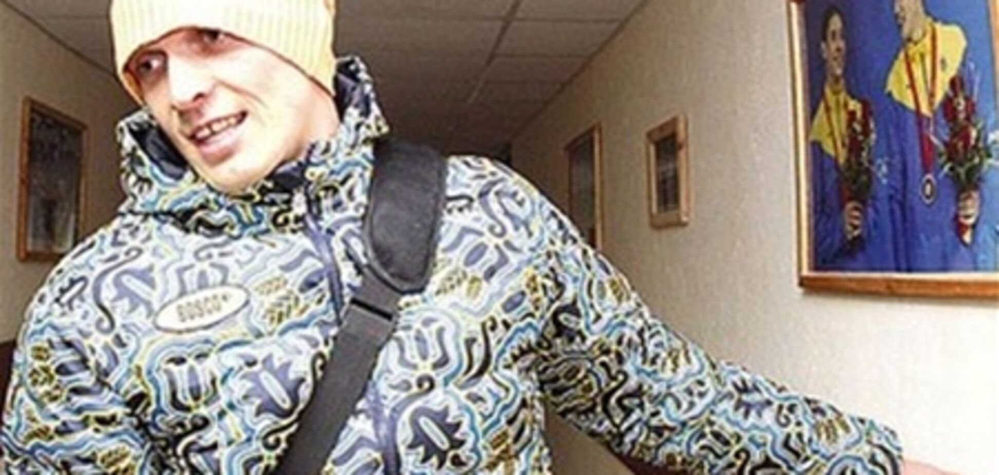 Боксер Усик подарил жене часы за 10 гривен и отметил рождение сына 'наркотиками'