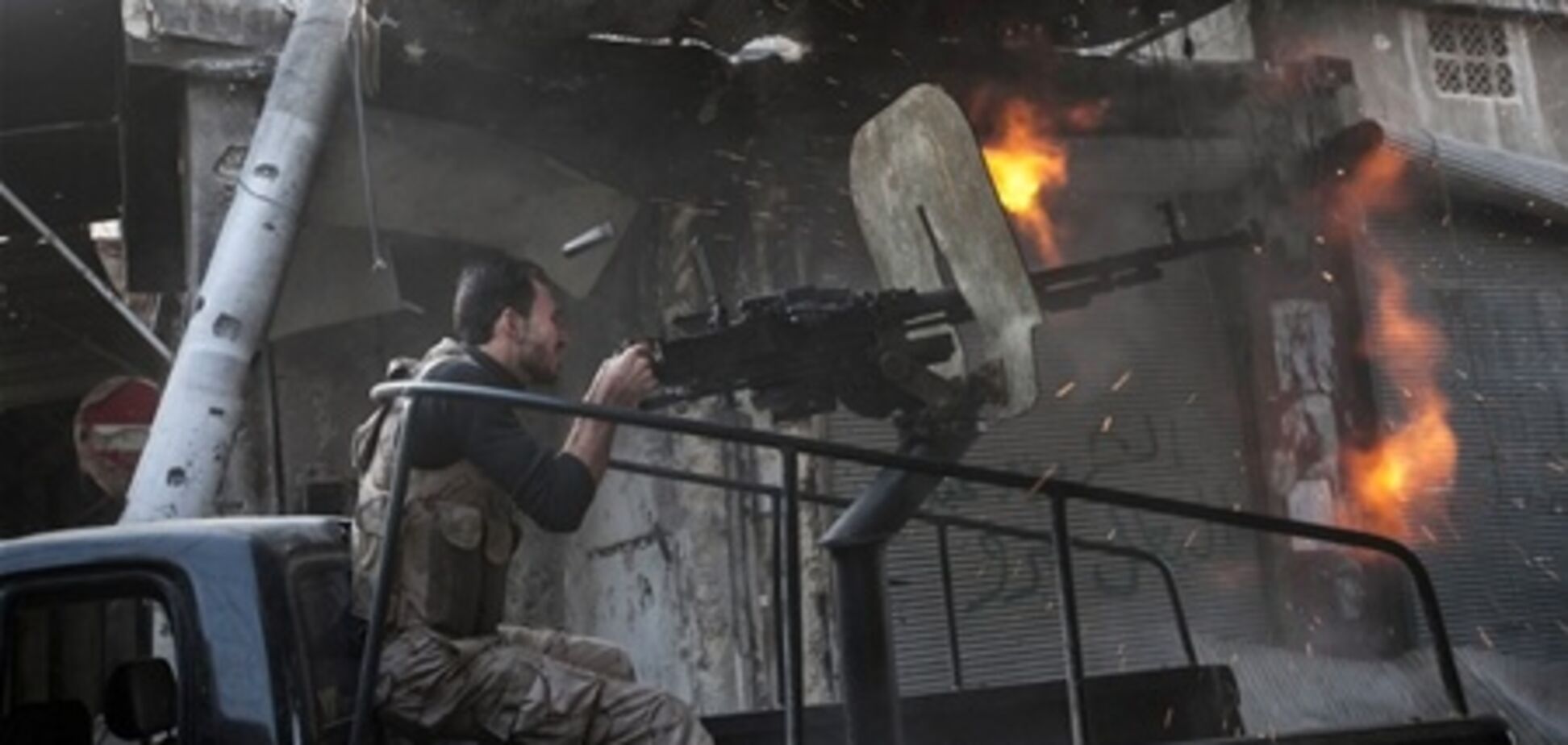 Минфин США разрешил финансировать повстанцев Сирии