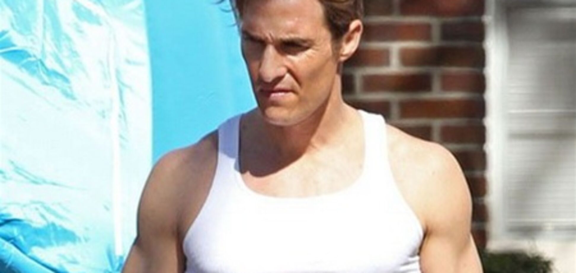 Мэттью МакКонахи снова красив и мускулист