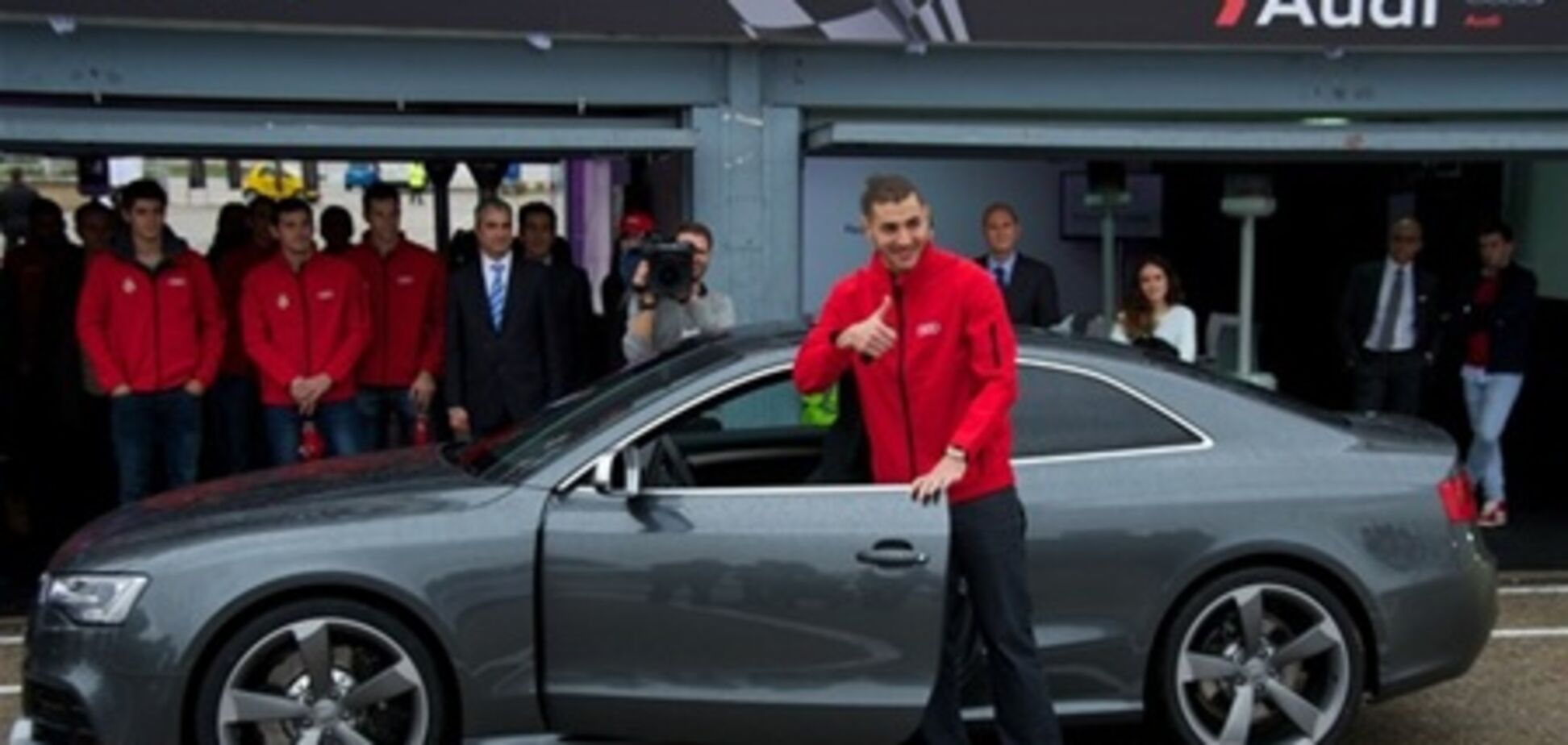 У нападающего 'Реала' отобрали водительские права