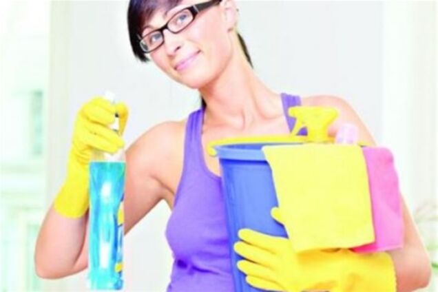 В Казахстане чиновники-взяточники будут мыть полы