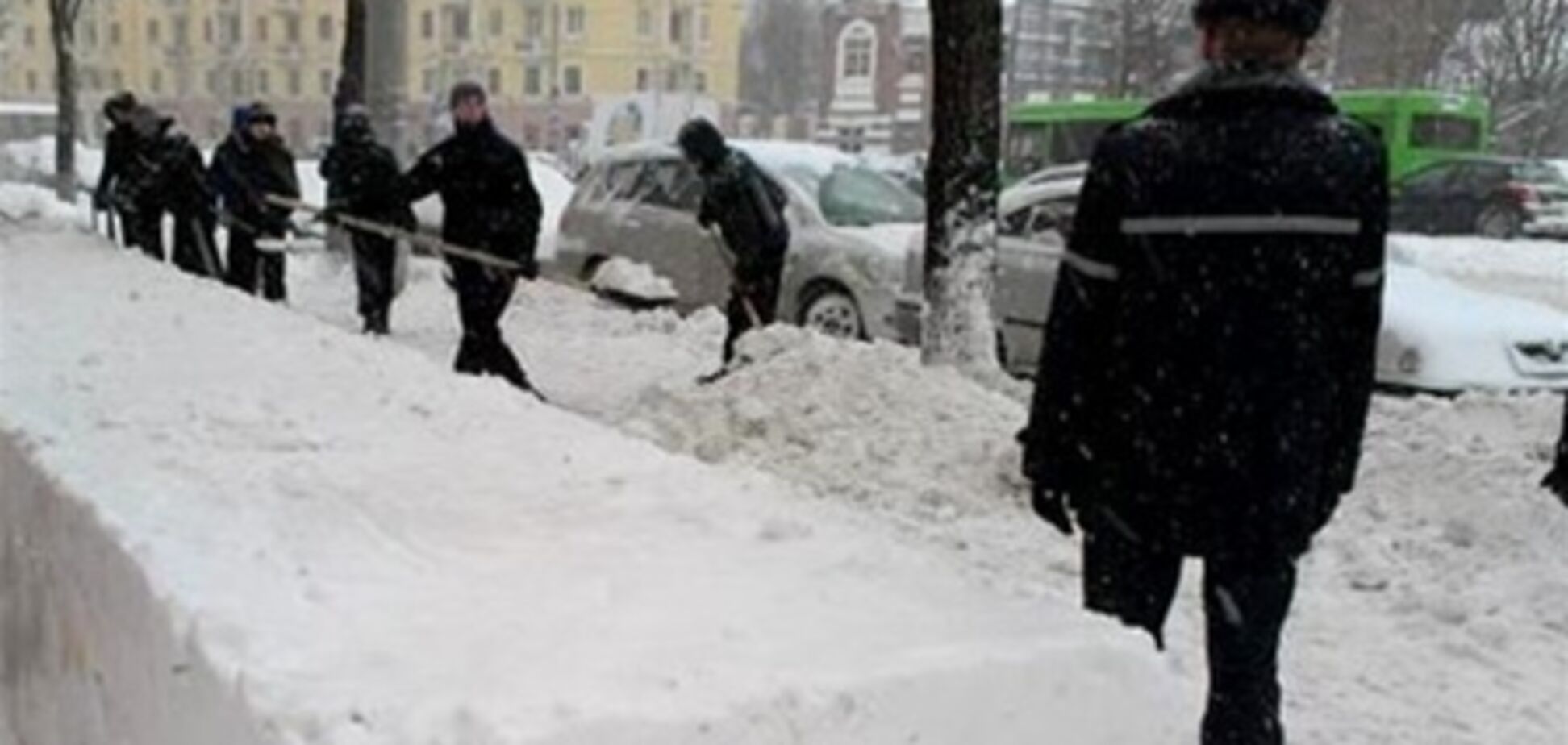 Из-за стихии для помощи украинцам привлечены 45 тыс. милиционеров