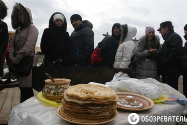 Как в 'Киевской Руси' Масленицу отпраздновали. Фото
