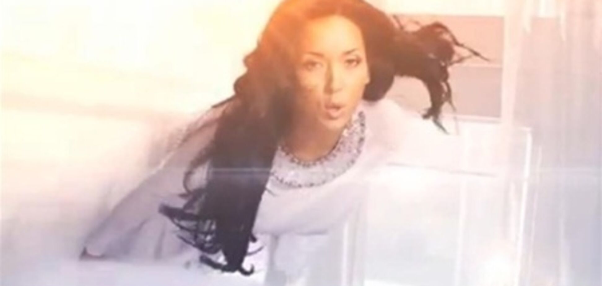 Алсу клип 'Нет тебя дороже'. Видео