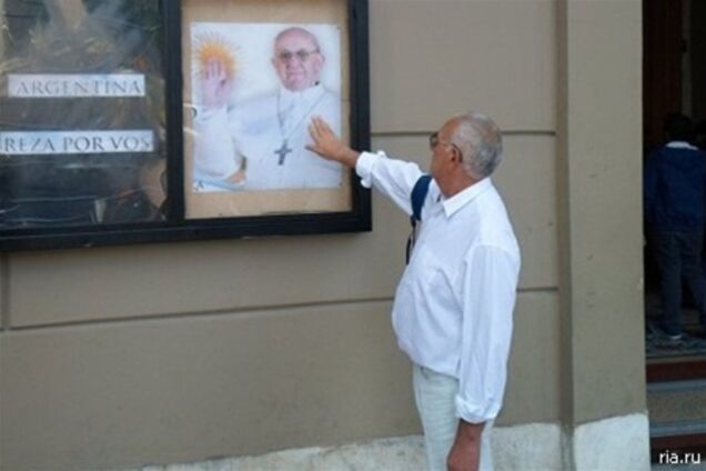 Папа подарил свой кардинальский перстень собору Буэнос-Айреса