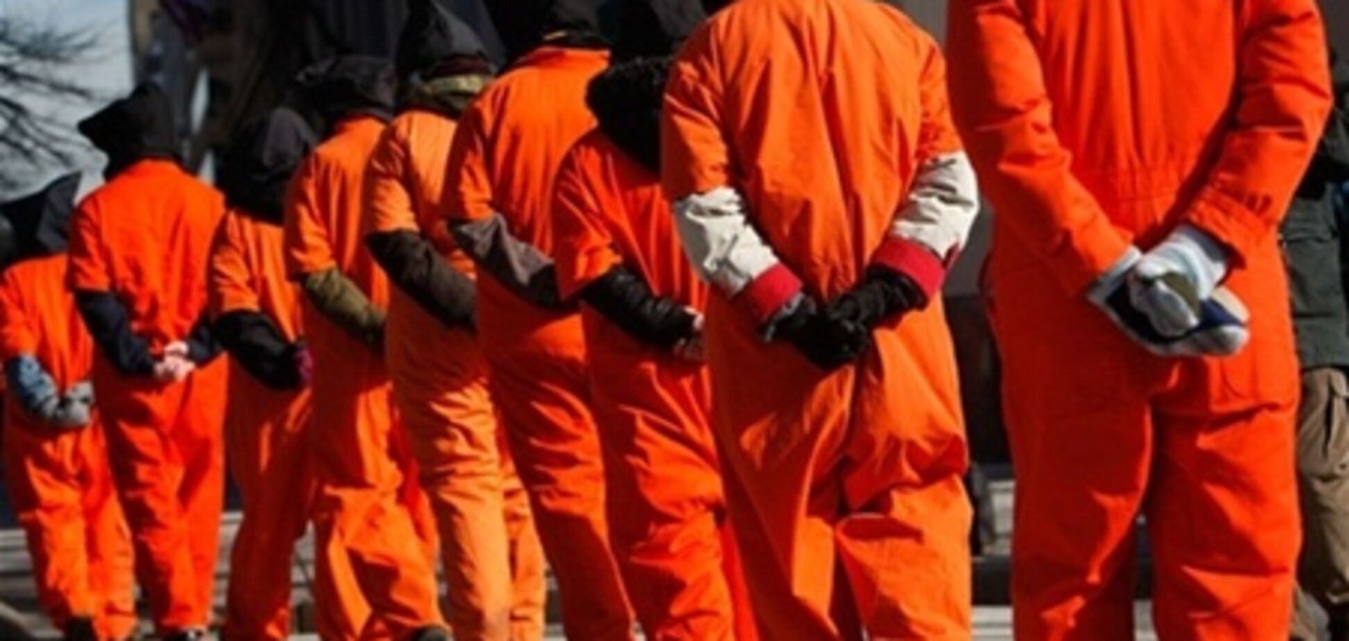 Заключенные в Гуантанамо объявили голодовку