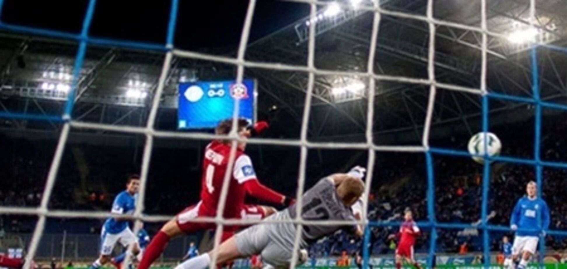 Судьи бьют, команды 'сыпятся'