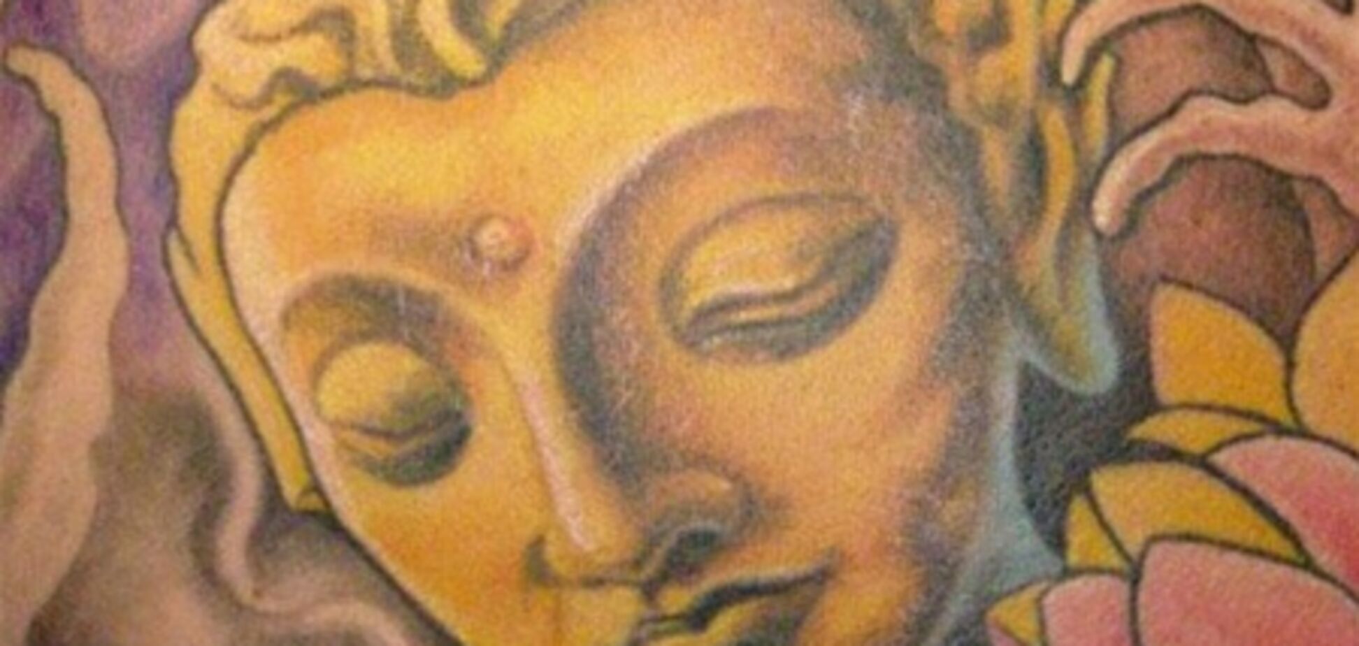 Туриста не пустили в Шри-Ланку из-за буддистской татуировки