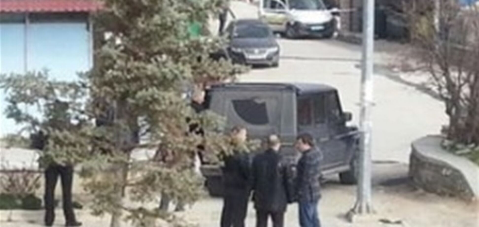 Розстріл мера Сімеїзу: міліція перестала ходити по домівках