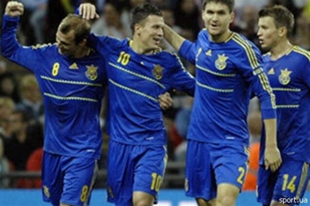 В сборной нехватка игроков 'основы'