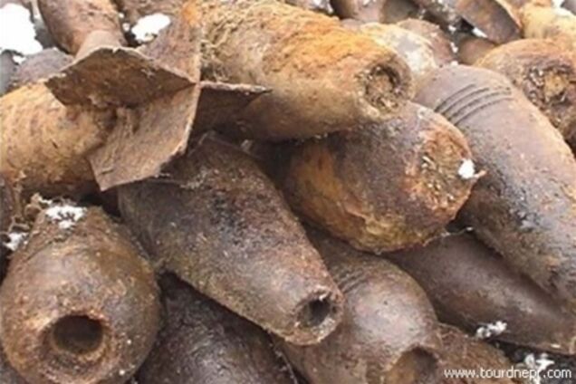 На Дніпропетровщині в металобрухті знайшли півтисячі снарядів
