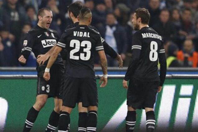 Чемпионат Италии. 'Наполи' не смог дожать 'Ювентус'