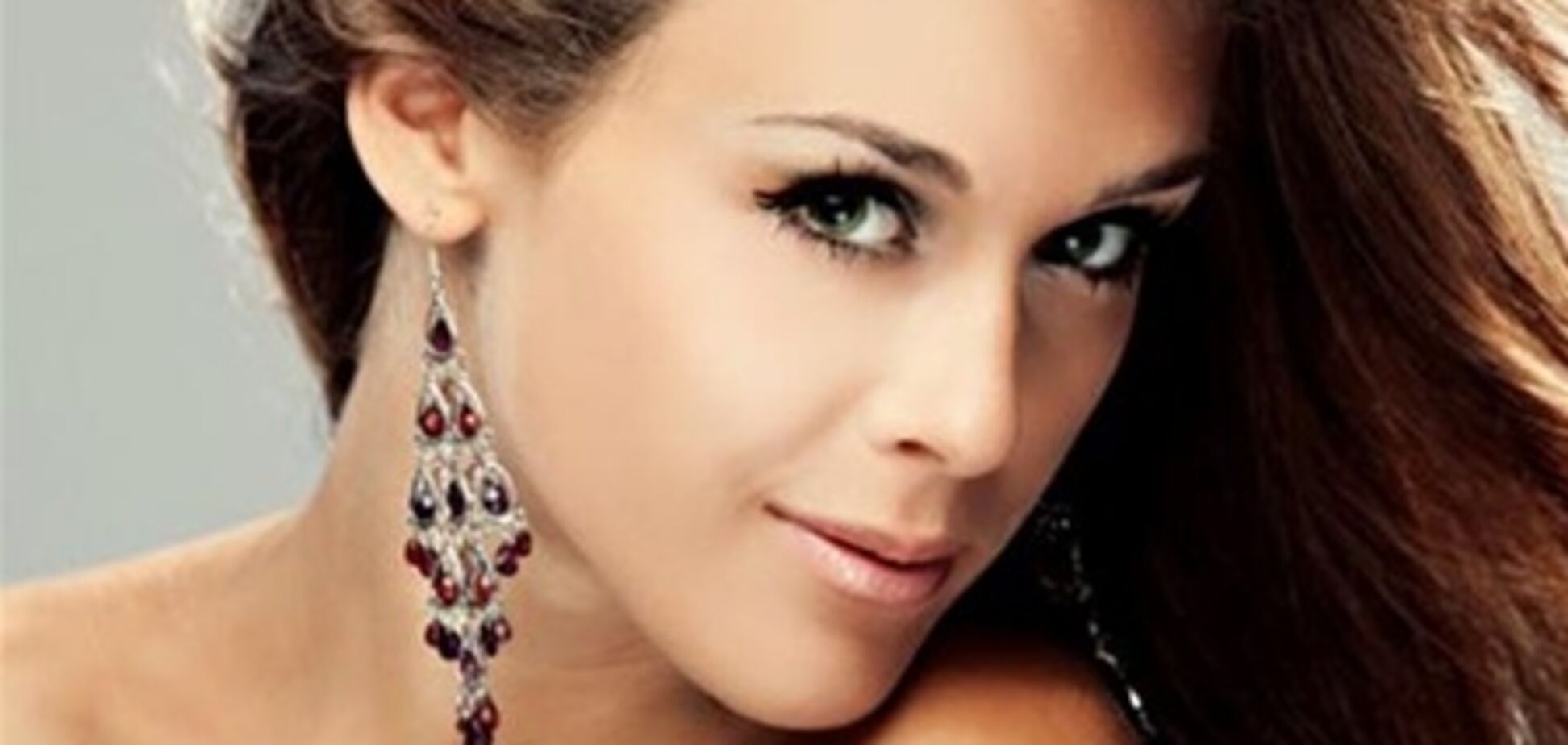 Что делать, если от сережек болят уши