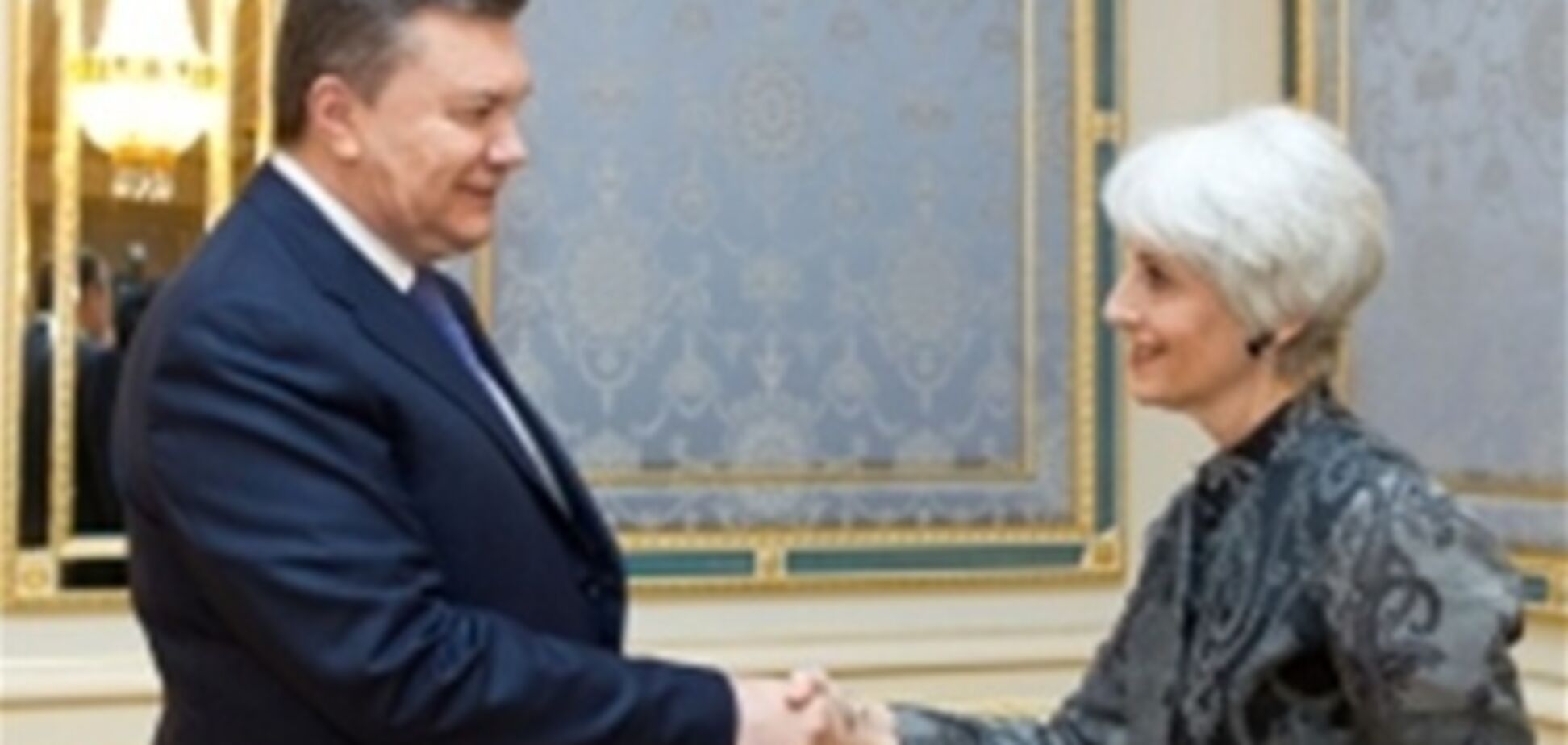 Янукович хоче зустрічі Кожари з держсекретарем США