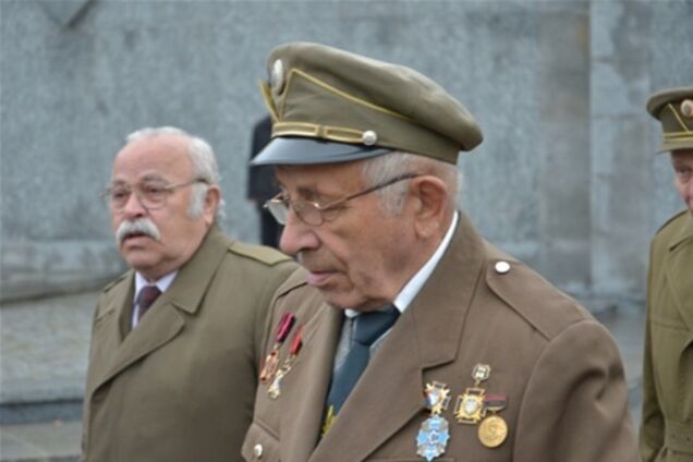 Во Львове ветеранам УПА вдвое увеличили надбавку к пенсии