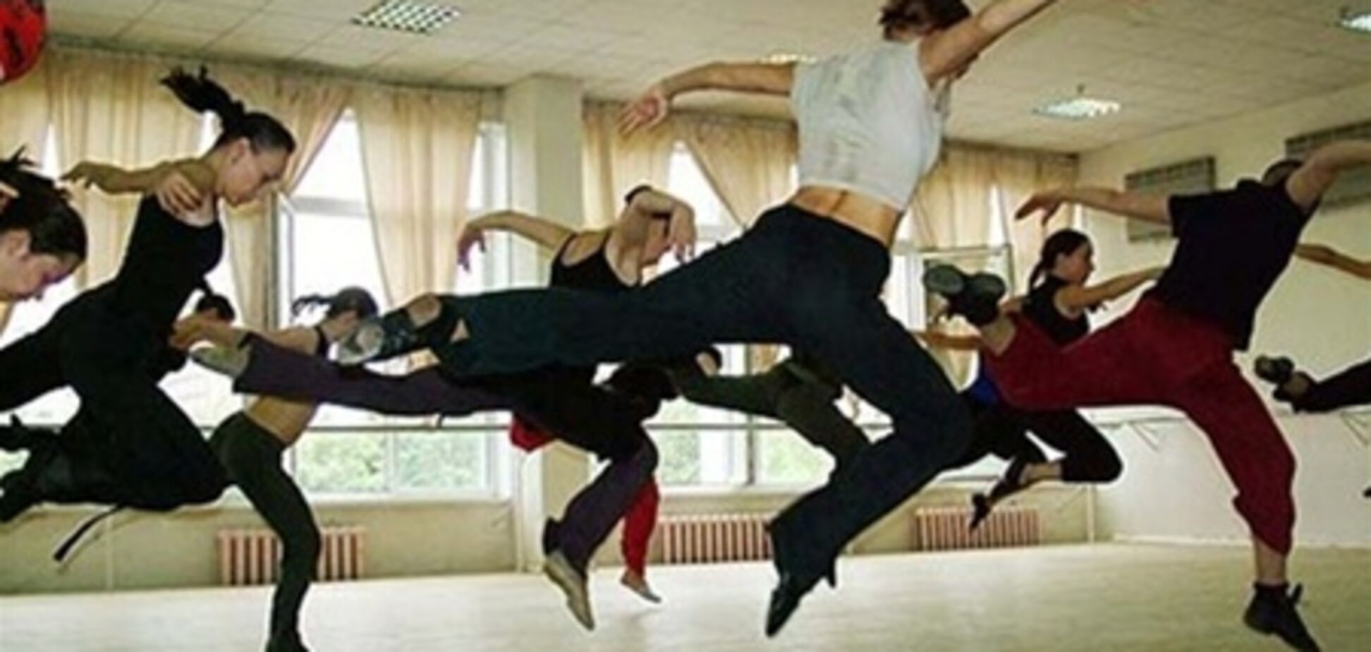 Школа танцев продала в Турцию 60 проституток