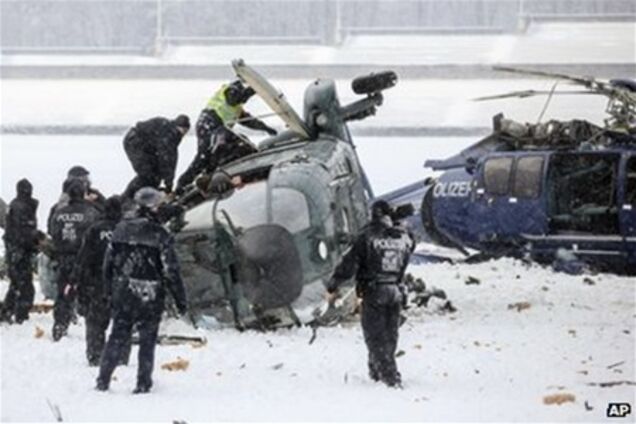 В небе над Берлином столкнулись полицейские вертолеты