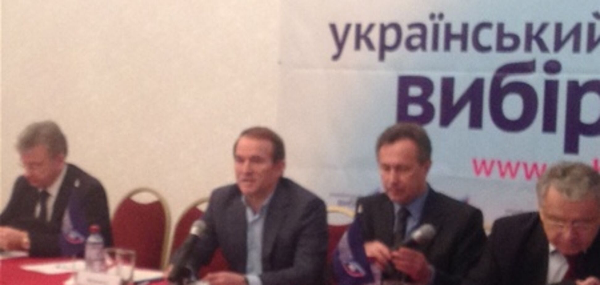 Медведчук розповів про український вибір мовою цифр