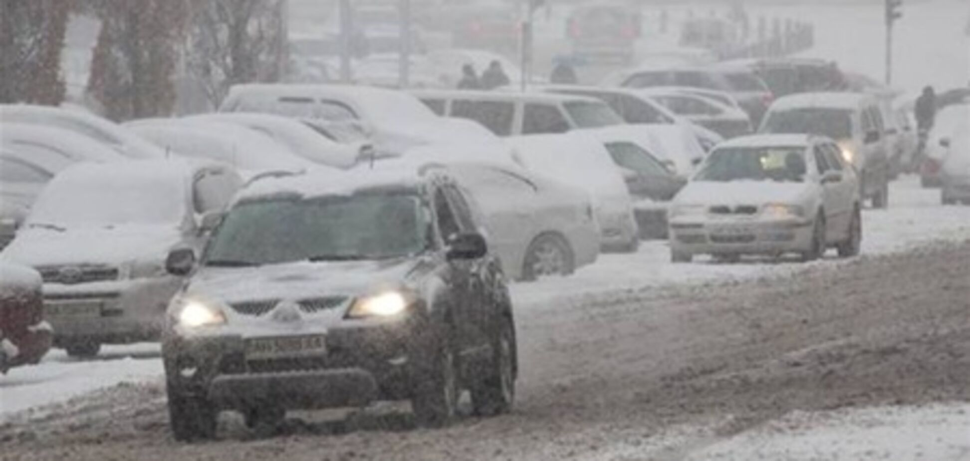 Янукович підключив ВСУ до ліквідації наслідків стихії