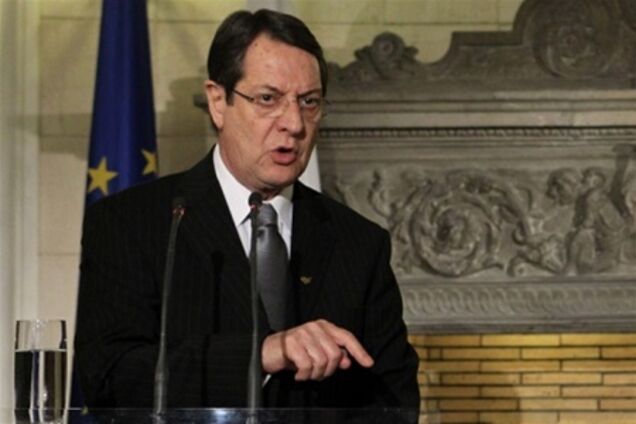 Президент Кіпру відправляється на переговори до Брюсселя