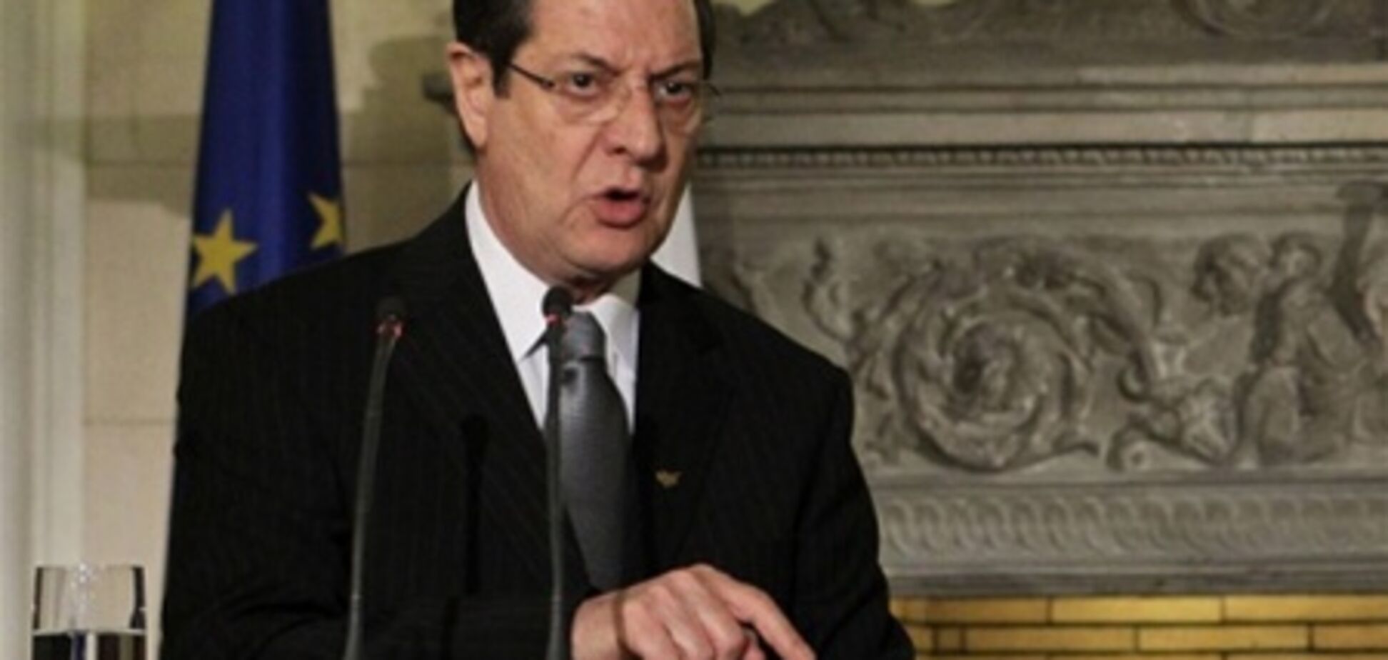 Президент Кіпру відправляється на переговори до Брюсселя