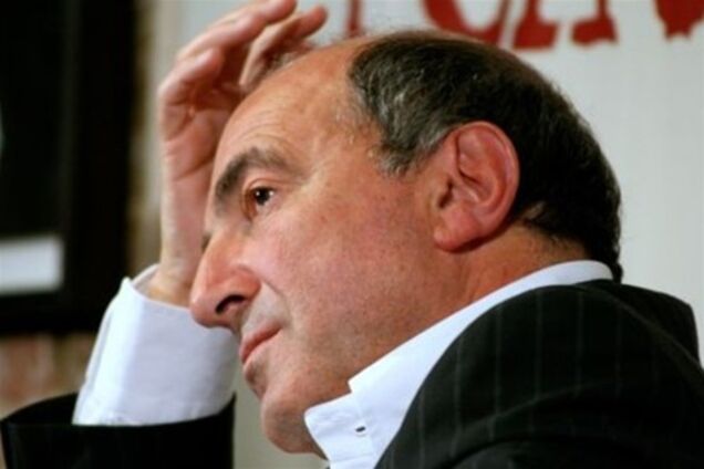 У будинку Березовського не знайшли отруйних речовин - поліція