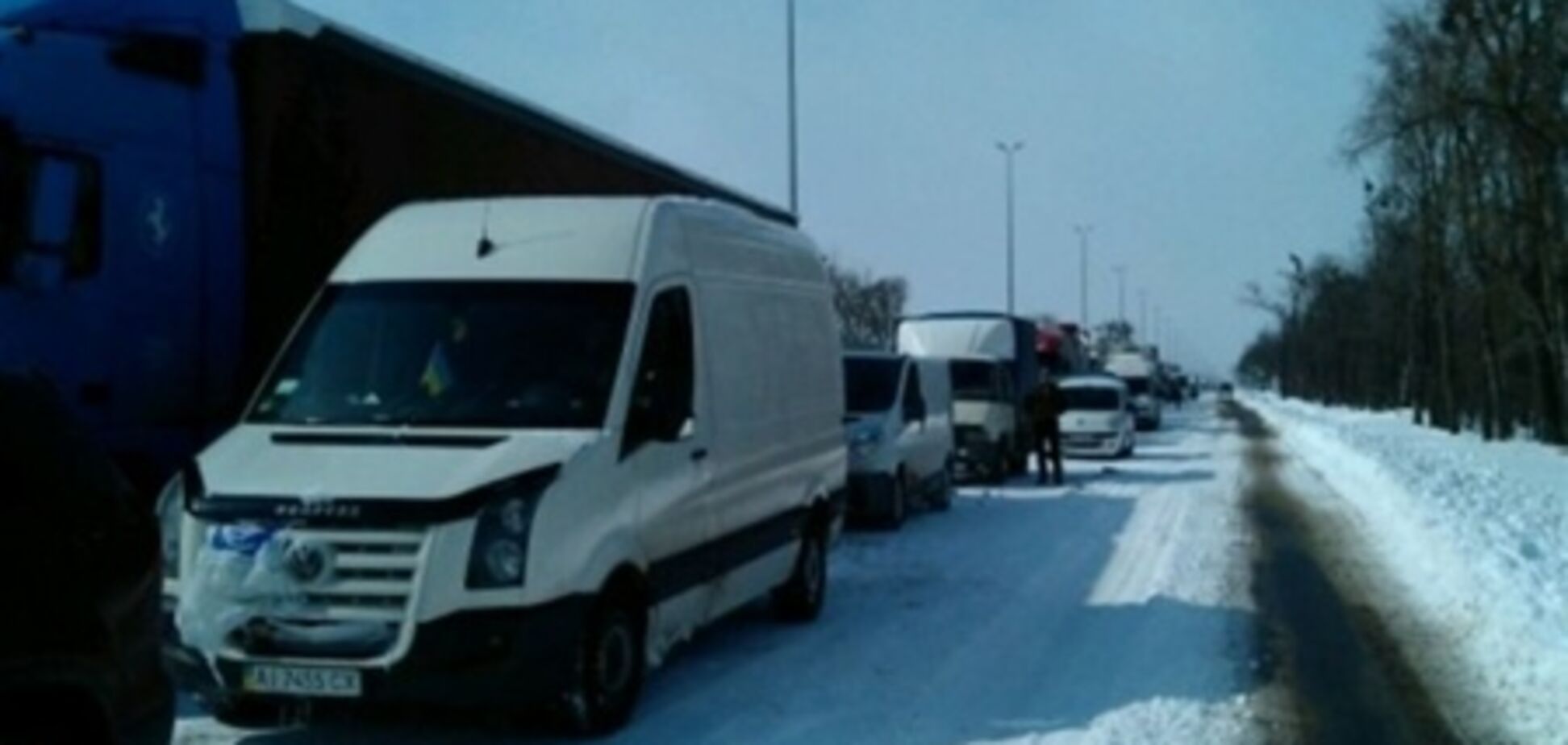На трассе Киев-Житомир образовалась пробка в 70 км