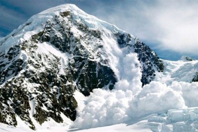 В Карпатах объявлена опасность схождения снежных лавин