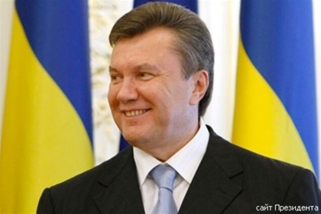 Янукович наградил работников СБУ