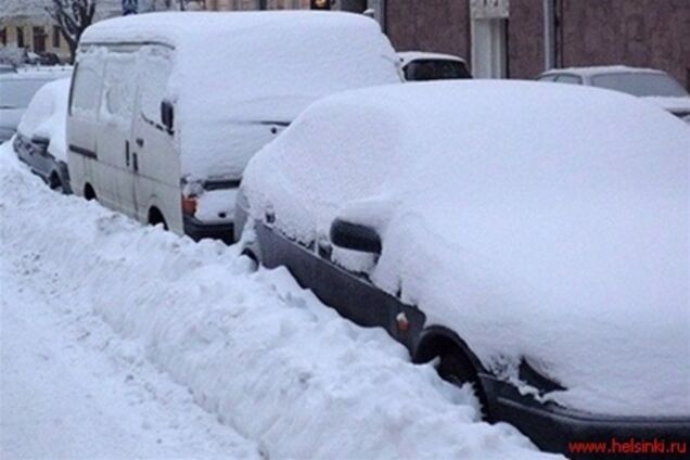 За выходные в Украине из снега вытащили 16 тыс. авто