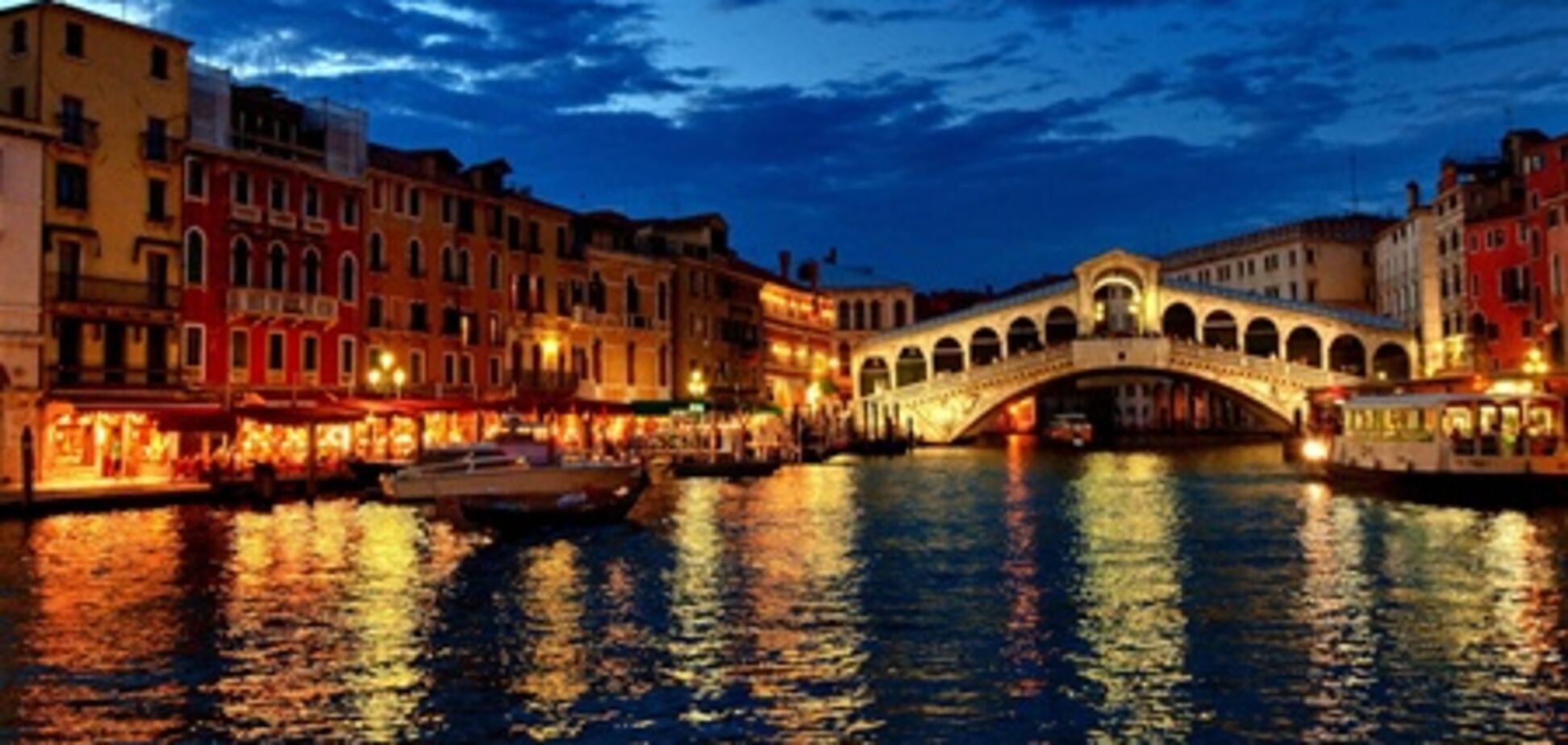 Оперный фестиваль пройдет в театрах и под открытым небом Венеции
