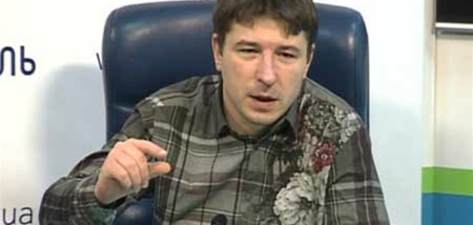 Политолог рассказал, как должны были убирать снег в Киеве