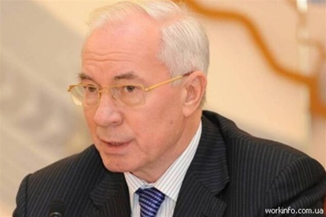 Тимошенко і Луценко повинні попросити Януковича про помилування - Азаров