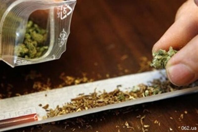 В Харькове капитан милиции торговал наркотиками