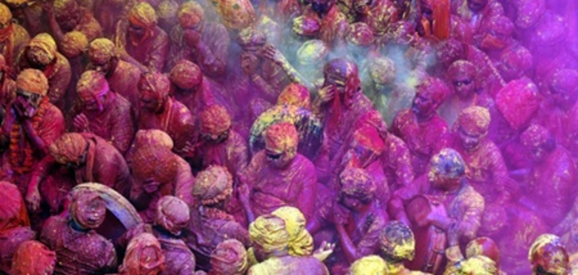 Красочный фестиваль Холи в Индии