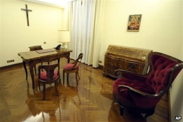 Франциск отказался от папского пентхауса