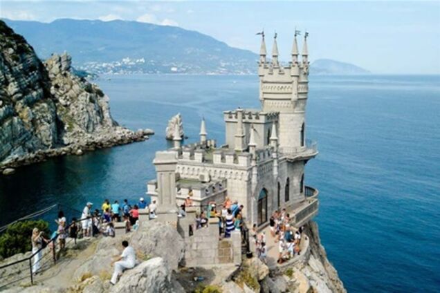 Туристы смогут понаблюдать за реконструкцией 'Ласточкиного гнезда'