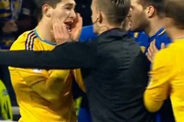Матч Украина - Молдова едва не закончился трагедией. Видео