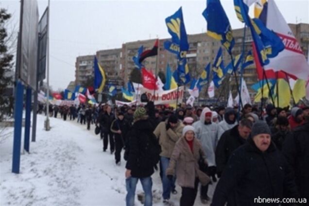 В Івано-Франківську зібралося 3000 'повстанців' - міліція