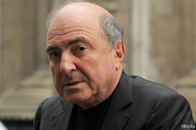 Перед смертью Березовский сломал ребро – экспертиза